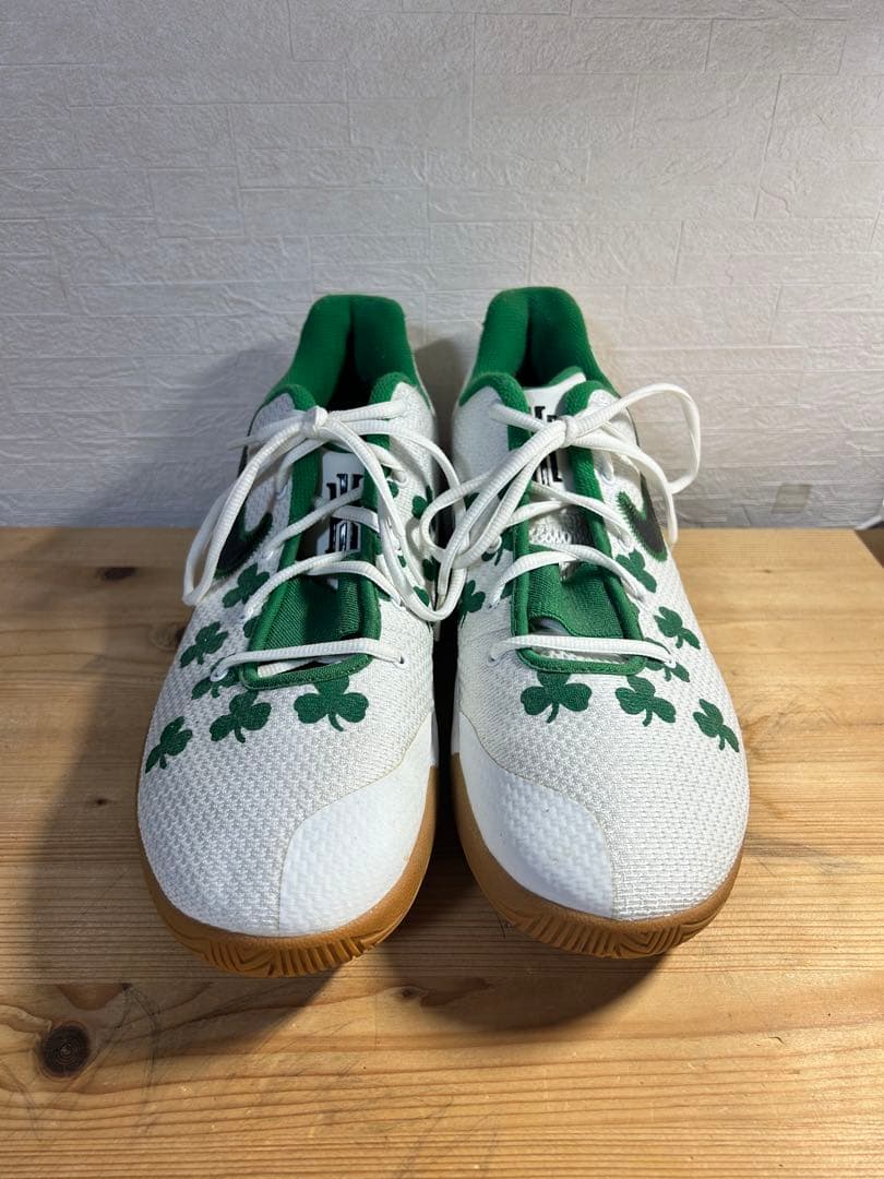 Nike カイリーフライトラップ2 EP 28.5cm