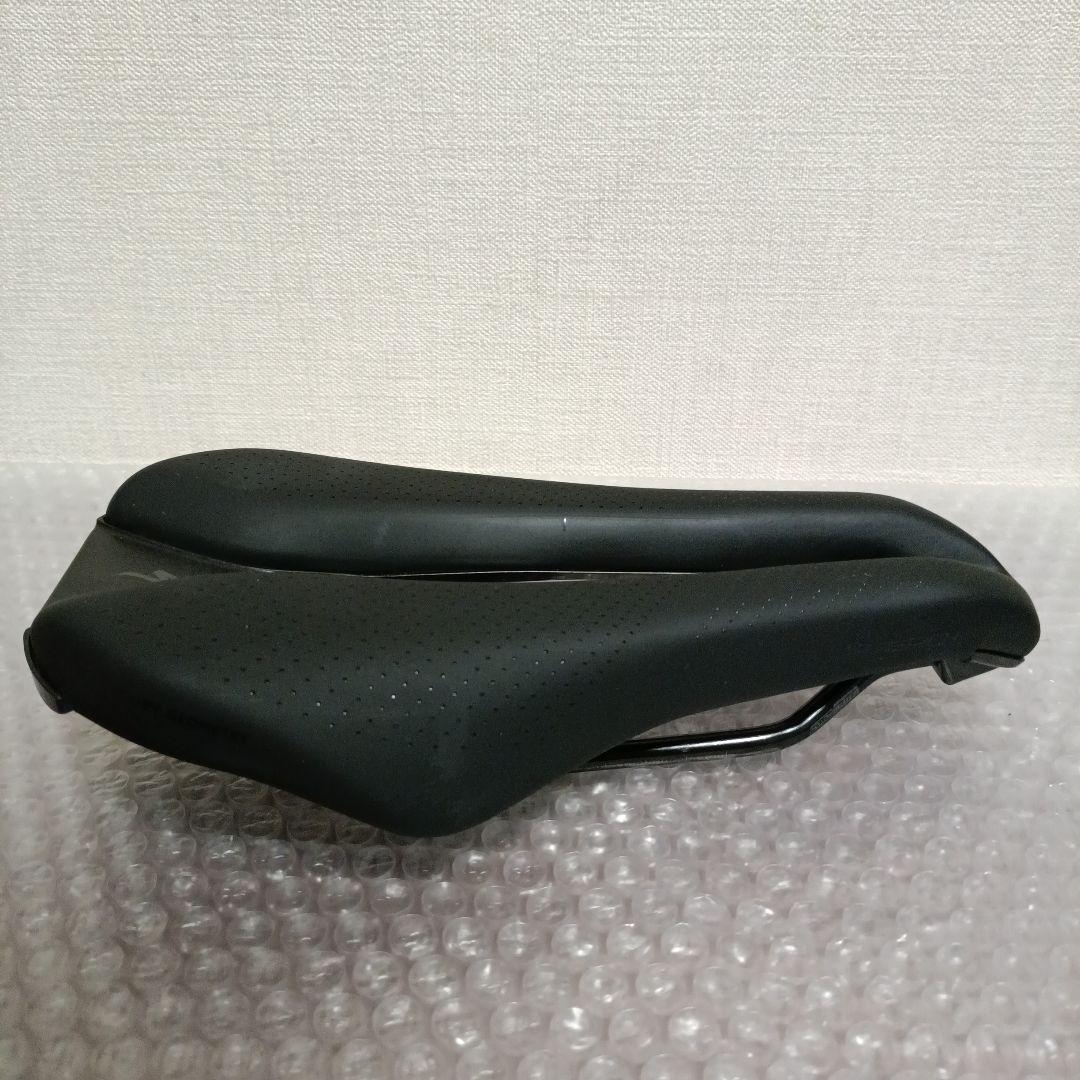 スペシャライズド SITERO PLUS 130m ボトルゲージマウント付属