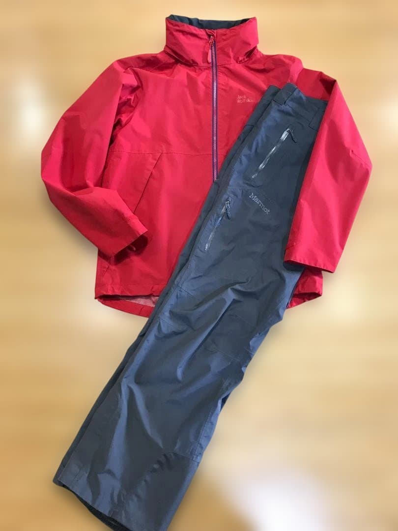 春スキー専用、２レイヤー上下セット　Mサイズ　Ｊウルフスキン＆マーモット