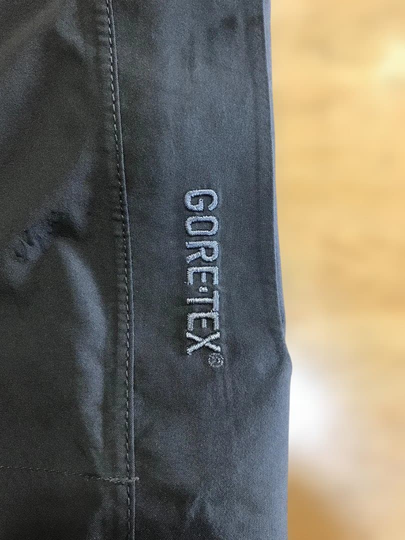 春スキー専用、２レイヤー上下セット　Mサイズ　Ｊウルフスキン＆マーモット