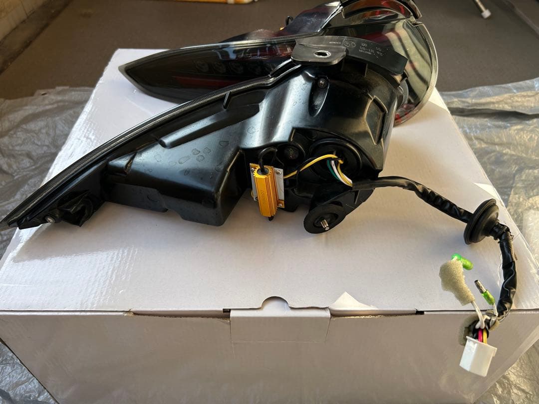 (ねる) NDロードスター ヴァレンティ ジュエルLEDテールランプ